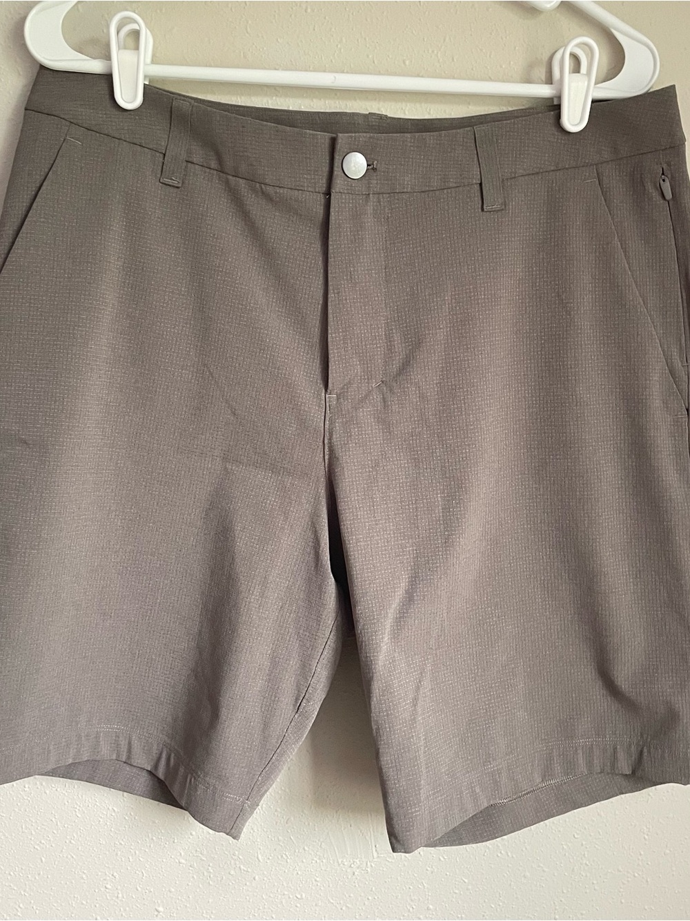 Men's Lululemon ABC Classic Fit Shorts Woven Air 9” Casual Stretch Gray Shorts